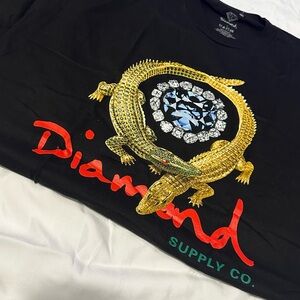 Diamond Graphic Tee